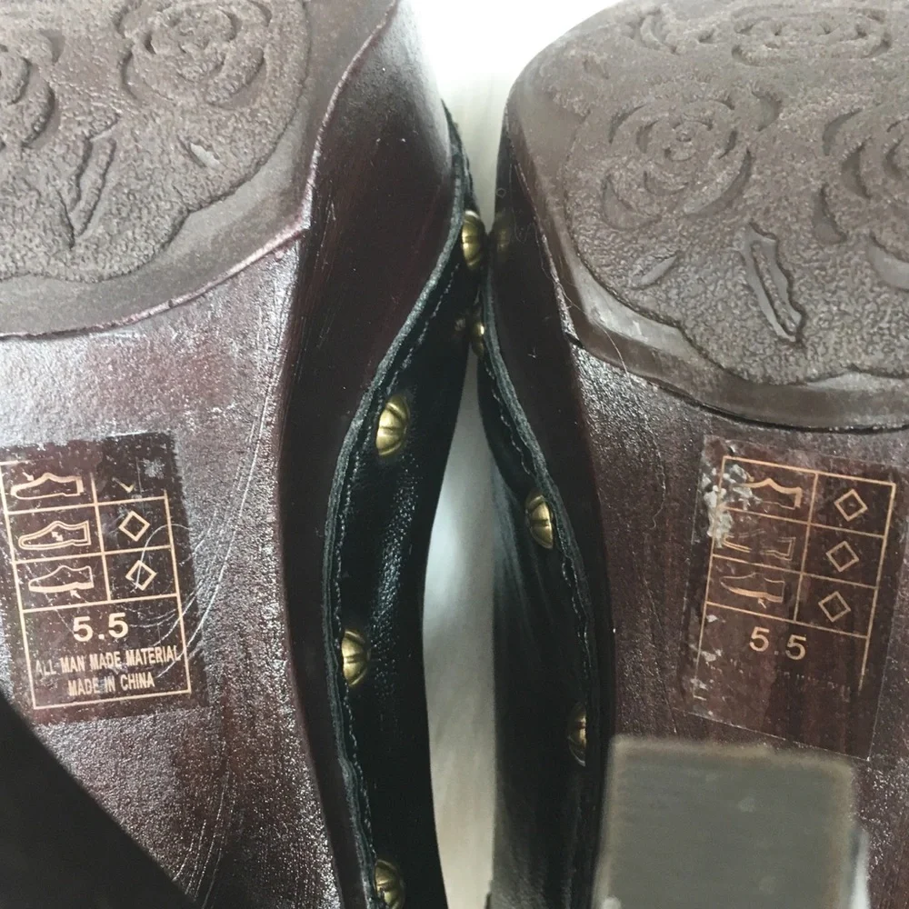 Yoki Sassy Black Platform Heels Zipper Detail 5.5 - Picture 7 of 8